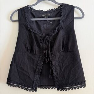House of Harlow 1960 Black Lace Trim Tie Front Crop Top Linen Blend Cottagecore
